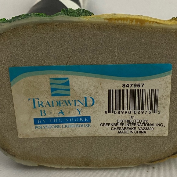 Tradewind Bay By the Shore Polystone Black and White Harlequin Lighthouse - Picture 2 of 9